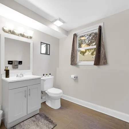 Cozy Private Room In Hammond, In - 2 Exterior photo