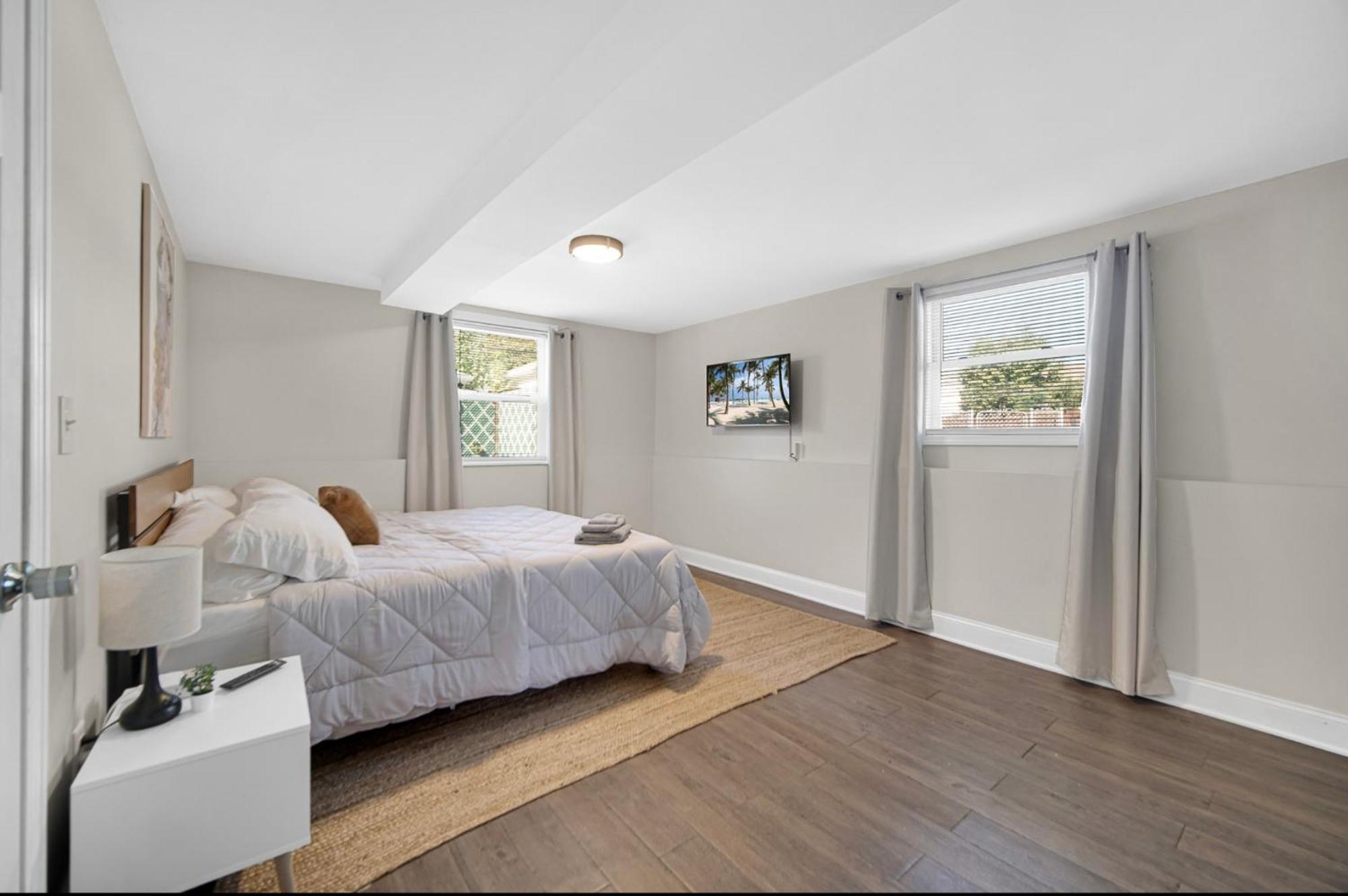 Cozy Private In Hammond, In - 2 *